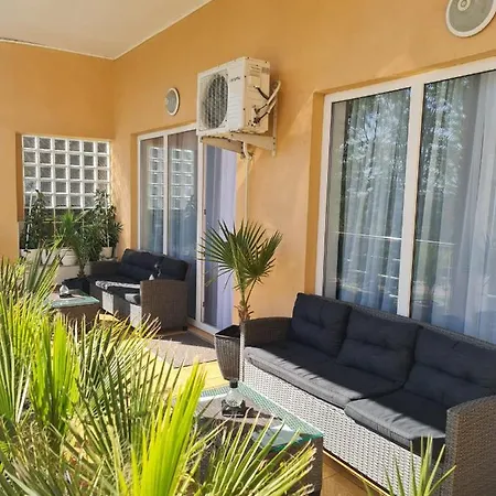 Casa Day&amy ゲストハウス