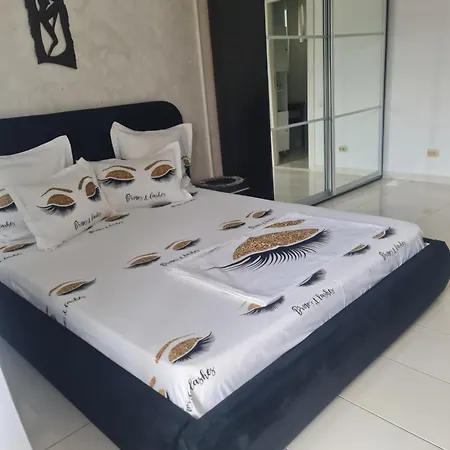 Casa Day&amy ゲストハウス *